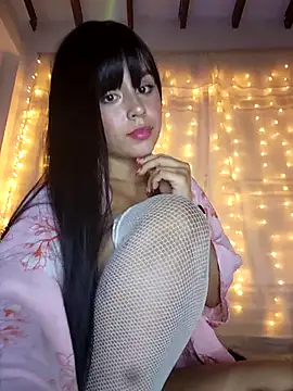 Juanelopez1 online show from February 28, 2025, 7:37 am