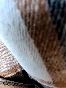 Snapshot of SexyErola27 chatting on December 19, 2024, 12:45 pm SexyErola27 online show from December 19, 2024, 12:45 pm