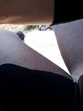 Snapshot of SexyErola27 chatting on January 17, 2025, 11:38 am SexyErola27 online show from January 17, 2025, 11:38 am