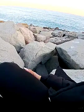 Snapshot of SexyErola27 chatting on February 3, 2025, 4:52 pm SexyErola27 online show from February 3, 2025, 4:52 pm