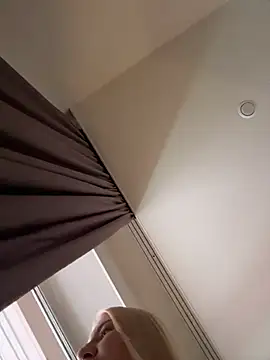 NewLale online show from February 7, 2026, 3:43 am