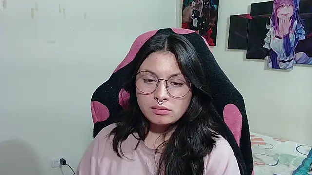 Snapshot of jessica_gomez chatting on February 15, 2025, 11:25 pm jessica gomez online show from February 15, 2025, 11:25 pm