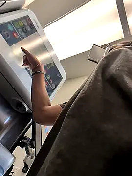 samone9 online show from March 29, 2026, 7:14 pm