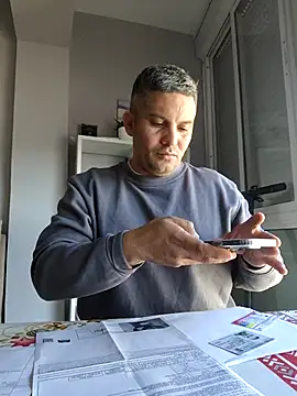 antonioM84 online show from February 6, 2025, 4:25 pm