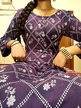 Snapshot of Ruchi-34 chatting on February 6, 2026, 9:51 pm Ruchi-34 online show from February 6, 2026, 9:51 pm