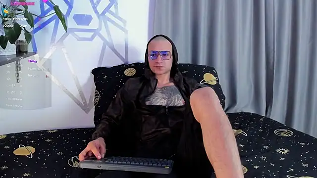 Aron-santoro online show from December 28, 2024, 4:08 am