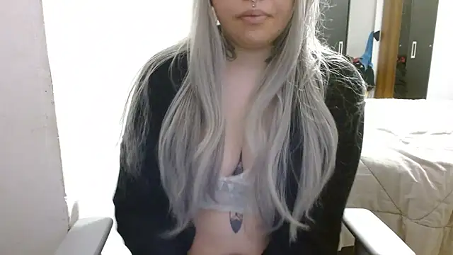 Snapshot of missangieangel chatting on January 29, 2025, 9:50 pm missangieangel online show from January 29, 2025, 9:50 pm