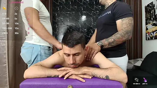 Snapshot of hott_dicks chatting on February 8, 2025, 1:11 am hott dicks online show from February 8, 2025, 1:11 am