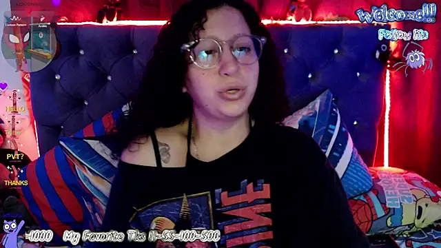 Snapshot of Bigsexycat chatting on September 19, 2025, 7:43 am Bigsexycat online show from September 19, 2025, 7:43 am