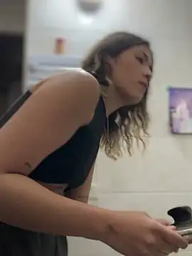 Snapshot of Mila_Morgan chatting on January 18, 2025, 12:13 am Mila Morgan online show from January 18, 2025, 12:13 am