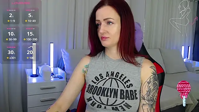 ElisaJane online show from January 12, 2025, 9:08 pm