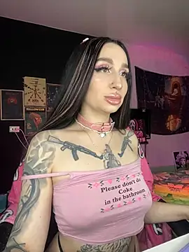 Snapshot of Molly__Moon chatting on December 23, 2024, 5:28 am Molly Moon online show from December 23, 2024, 5:28 am