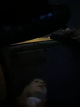 Snapshot of MerlinDave chatting on February 12, 2025, 12:58 am MerlinDave online show from February 12, 2025, 12:58 am