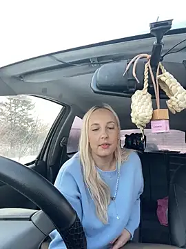 Snapshot of MerlinDave chatting on February 18, 2025, 4:15 am MerlinDave online show from February 18, 2025, 4:15 am