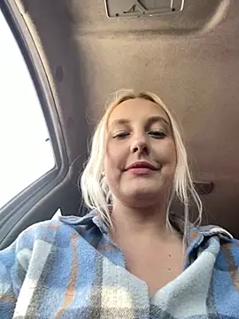 Snapshot of MerlinDave chatting on February 24, 2025, 1:46 am MerlinDave online show from February 24, 2025, 1:46 am