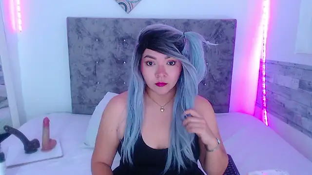 Cuckold lover69 online show from March 12, 2026, 2:50 am