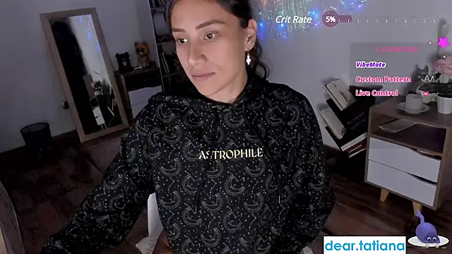 tatianacam online show from February 3, 2025, 2:47 am