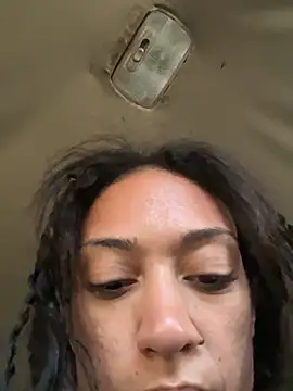 Snapshot of starrynikki chatting on November 2, 2025, 3:03 pm starrynikki online show from November 2, 2025, 3:03 pm