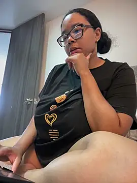 XMara online show from January 15, 2026, 5:05 pm