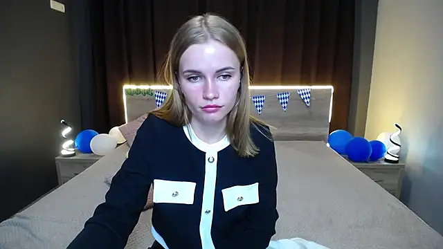 MargaritaKiss online show from September 24, 2025, 6:55 pm