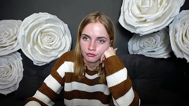 MargaritaKiss online show from October 10, 2025, 6:51 pm