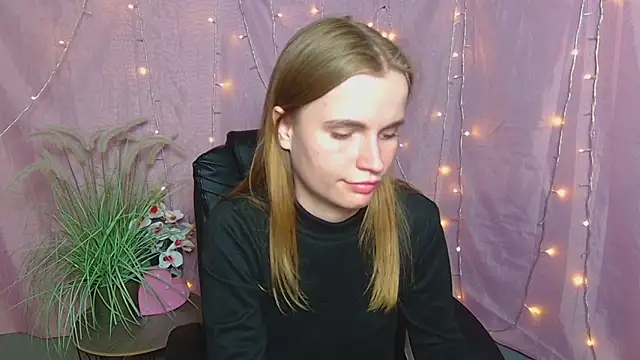 Snapshot of MargaritaKiss chatting on May 1, 2026, 7:40 pm MargaritaKiss online show from May 1, 2026, 7:40 pm