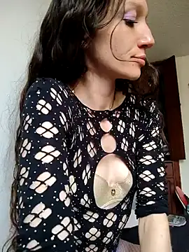 Lucy cole online show from February 28, 2025, 7:46 pm