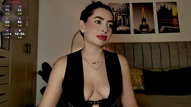 caralella online show from June 12, 2026, 10:08 pm