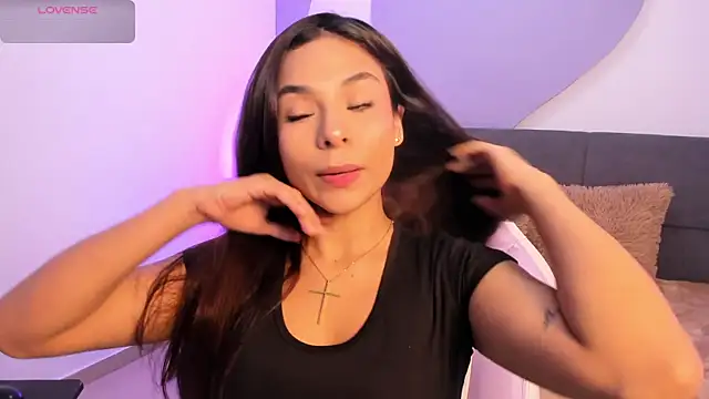 amira cute2 online show from April 17, 2026, 11:57 am