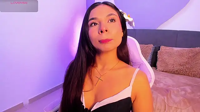 amira cute2 online show from April 19, 2026, 11:31 am