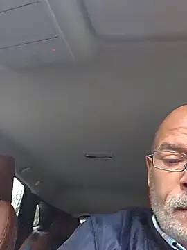 bottomhairy online show from December 23, 2025, 8:23 am