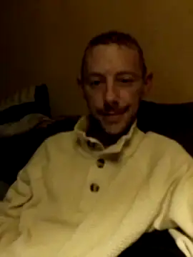 Snapshot of elmerfuddin87 chatting on October 17, 2025, 5:54 am elmerfuddin87 online show from October 17, 2025, 5:54 am