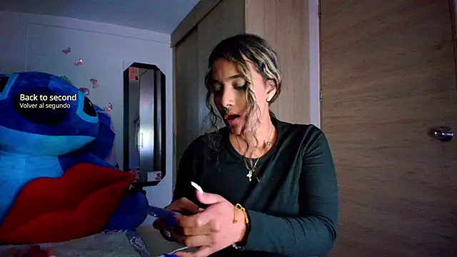 megan collins96 online show from October 24, 2025, 5:04 am