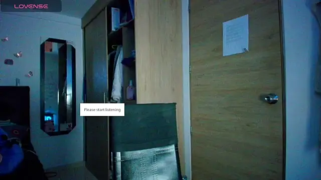 megan collins96 online show from April 4, 2026, 11:24 pm