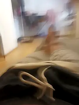 maleesa online show from April 19, 2026, 5:29 am