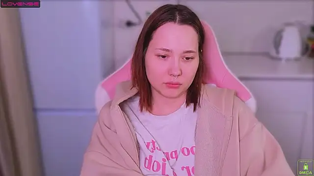 Airyhill online show from March 21, 2026, 7:39 pm