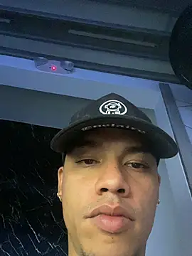 Osiiriis online show from February 24, 2025, 7:09 pm