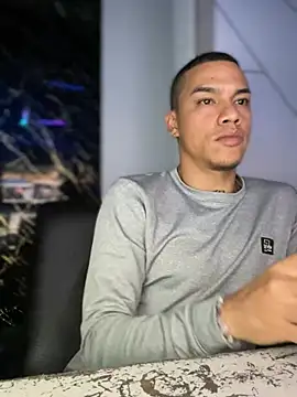 Osiiriis online show from March 14, 2025, 5:59 am