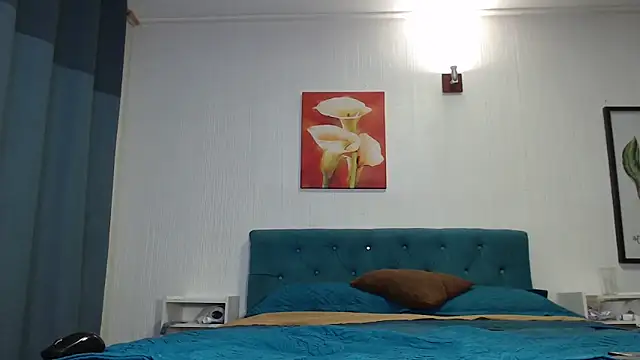 flowerdirtty online show from February 22, 2026, 12:56 am