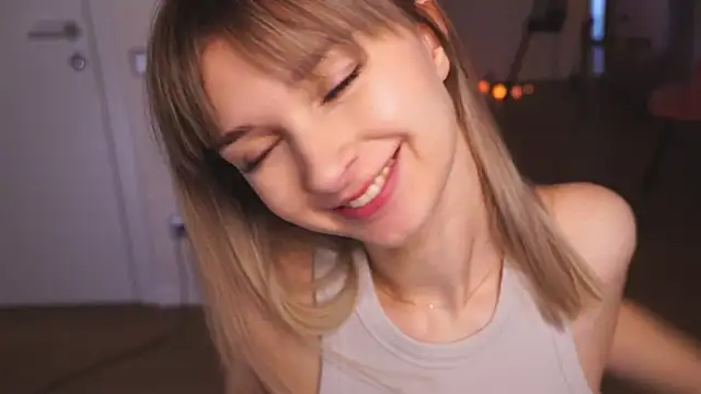 Snapshot of hereandnows_ chatting on January 25, 2025, 4:02 am hereandnows online show from January 25, 2025, 4:02 am