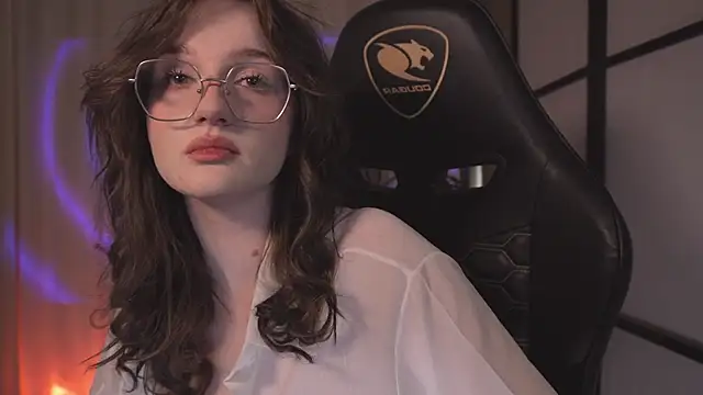 Snapshot of ELLIEJAY chatting on February 12, 2025, 8:50 pm ELLIEJAY online show from February 12, 2025, 8:50 pm