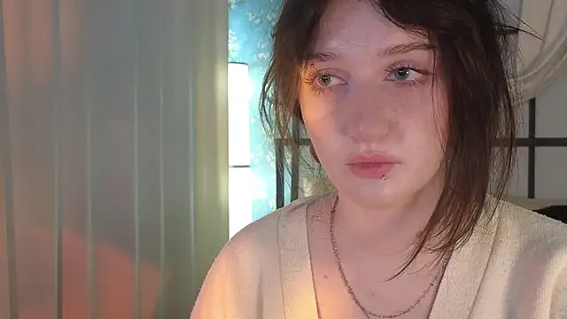 ELLIEJAY online show from October 23, 2025, 5:29 am