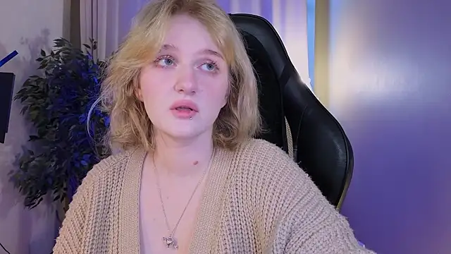 ELLIEJAY online show from March 7, 2026, 5:15 am