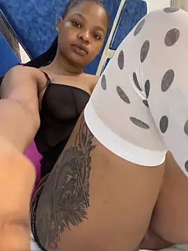 SexxyLunar online show from September 21, 2025, 12:56 am