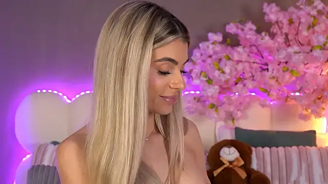 HaileyMadow online show from April 1, 2026, 1:41 pm