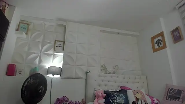 Ammy Queen online show from February 9, 2025, 11:36 pm