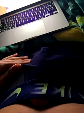 anass68 online show from October 8, 2025, 9:40 am