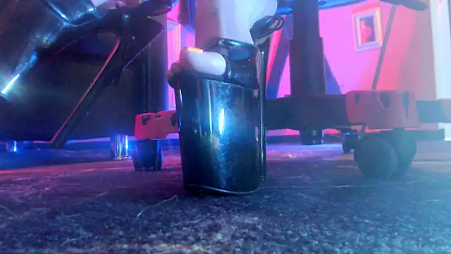 Snapshot of MonicaMaxwel chatting on February 24, 2026, 11:19 am MonicaMaxwel online show from February 24, 2026, 11:19 am