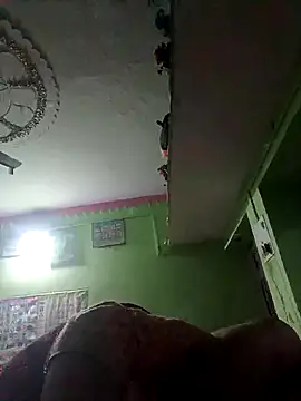 Snapshot of Nkumar173 chatting on November 5, 2025, 4:29 pm Nkumar173 online show from November 5, 2025, 4:29 pm