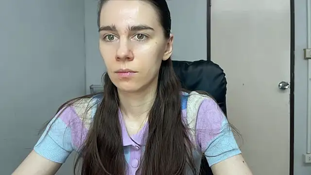 SassyJessi online show from June 1, 2026, 4:14 am